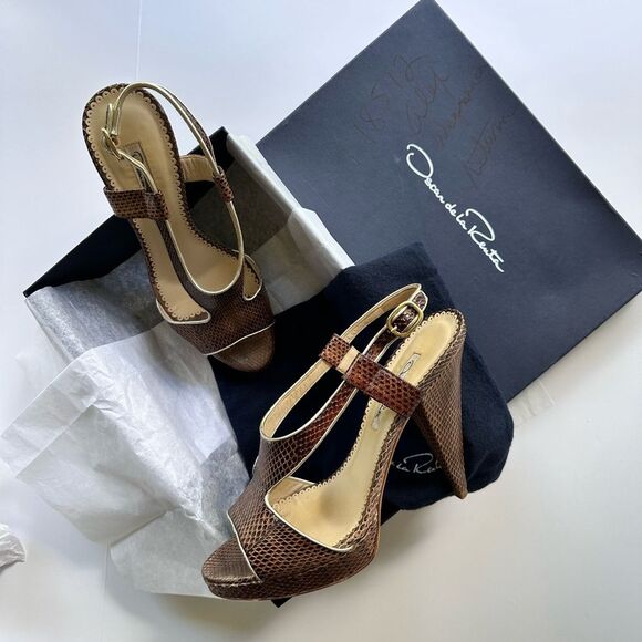 Runway Oscar de la Renta Snakeskin Platform Sandals w/ Gold Metallic Piping 38 8 - Picture 1 of 14